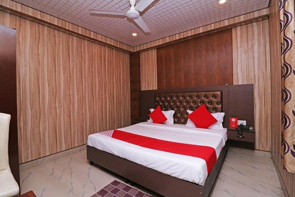 نيودلهي Airport Hotel Runway المظهر الخارجي الصورة